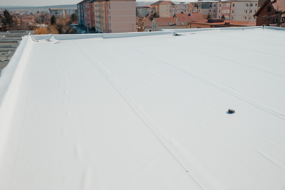 SINGLE PLY MEMBRANE ROOF